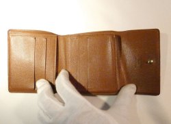 画像4: LOUIS VUITTON モノグラム 二つ折り財布　032