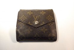 画像1: LOUIS VUITTON モノグラム 二つ折り財布　011