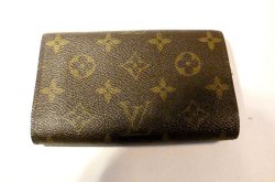 画像2: LOUIS VUITTON モノグラム 二つ折り財布　030