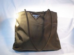 画像1: PRADA ショルダーバック 350