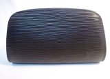 画像: LOUIS VUITTON エピ　ポーチ　266